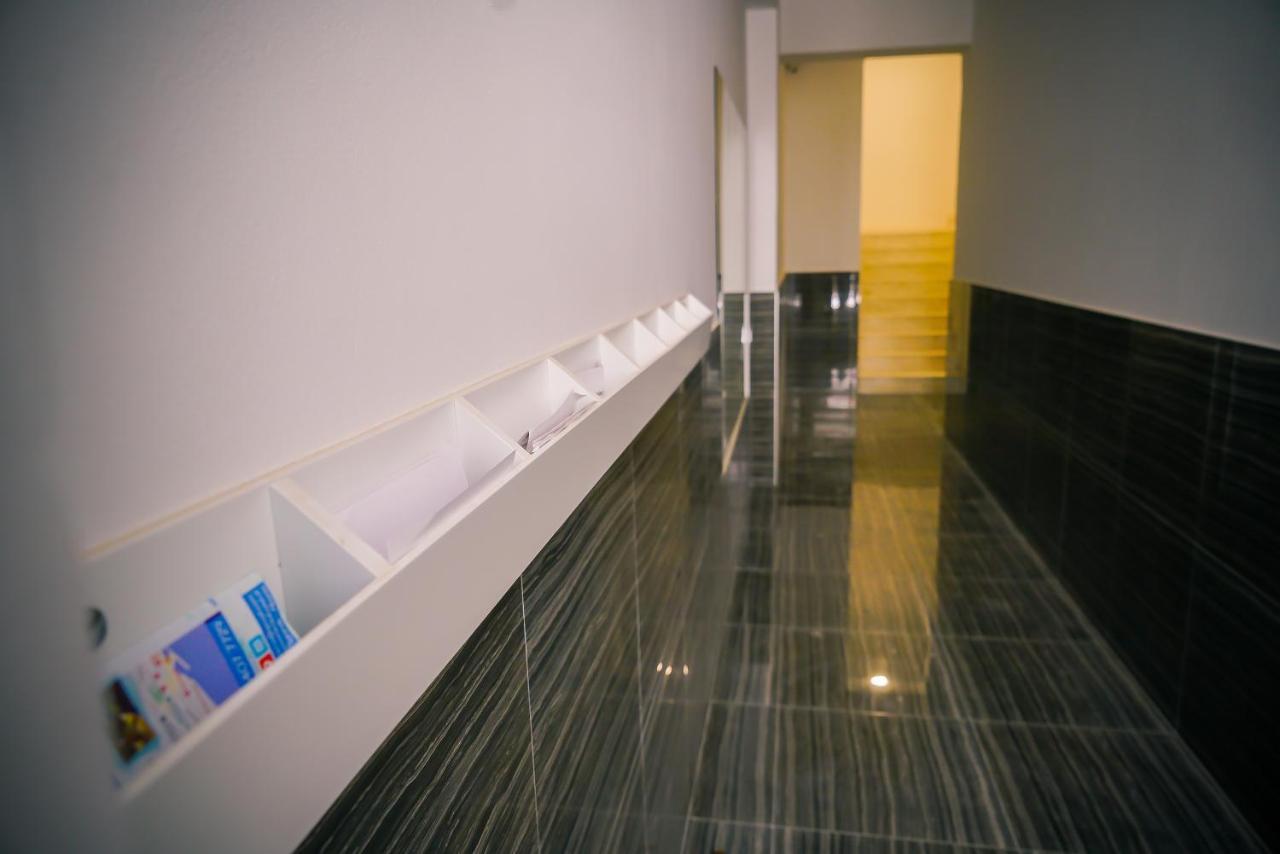 Sela Apartments Sarandë Buitenkant foto