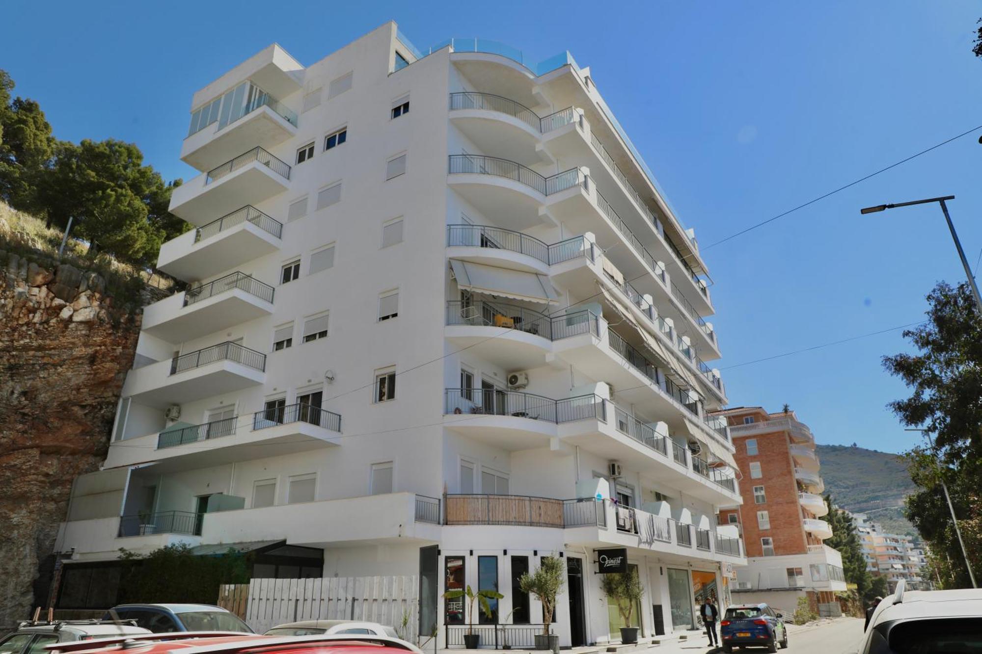 Sela Apartments Sarandë Buitenkant foto